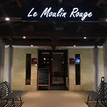 Grand Confort Le Moulin Rouge 3* Terrasson