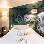 Grand Confort Le Moulin Rouge Hotell 3*