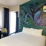 Grand Confort Le Moulin Rouge 3* Terrasson