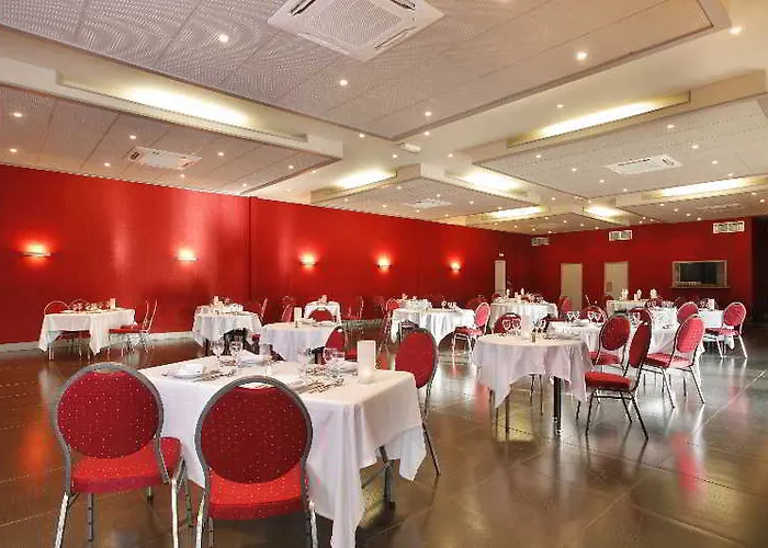 Grand Confort Le Moulin Rouge