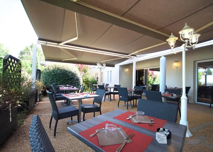 Grand Confort Le Moulin Rouge Hotell Terrasson